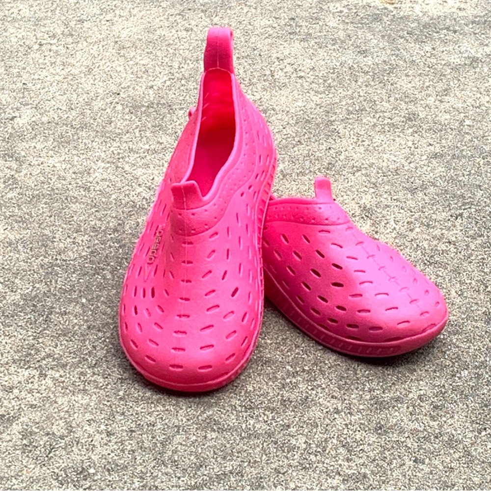 Speedo Pink Slip-On Water Swim Shoes Toddler sz 7/8